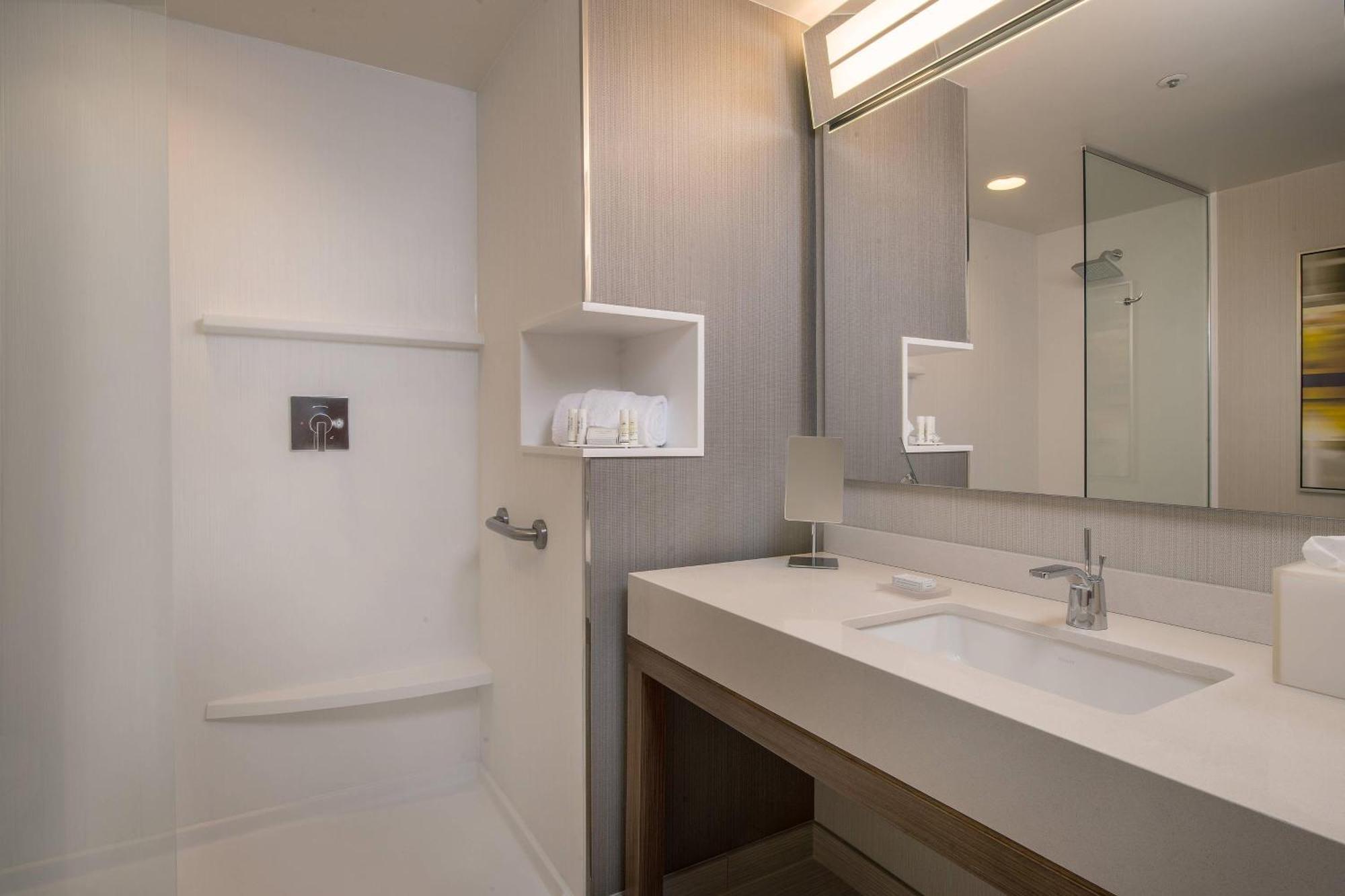 Courtyard By Marriott Fort Walton Beach-West Destin Экстерьер фото